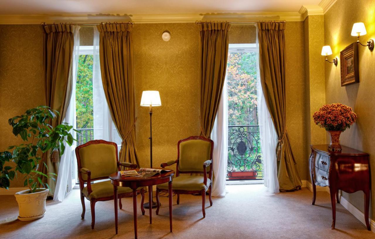 Kronon Park Hotel Grodno Exterior photo